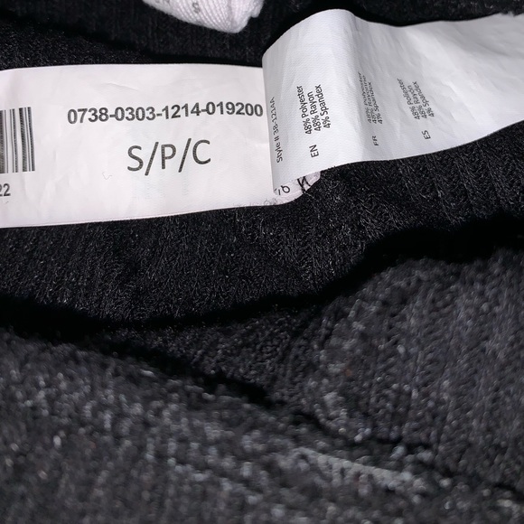 Ribbed Leggings - Picture 4 of 4